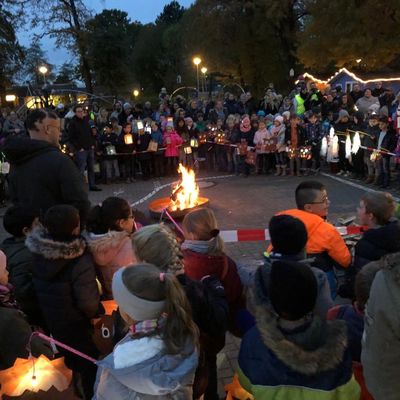 Bild vergr&ouml;&szlig;ern: Martinsfeier 2019