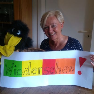 Bild vergr&ouml;&szlig;ern: Frau Springenberg