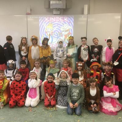 Bild vergr&ouml;&szlig;ern: Karneval_20_2b