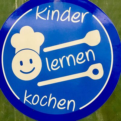 Bild vergr&ouml;&szlig;ern: Kinder_kochen_1
