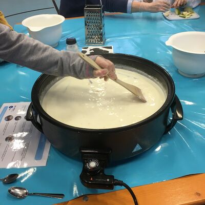 Bild vergr&ouml;&szlig;ern: Kinder_kochen_8