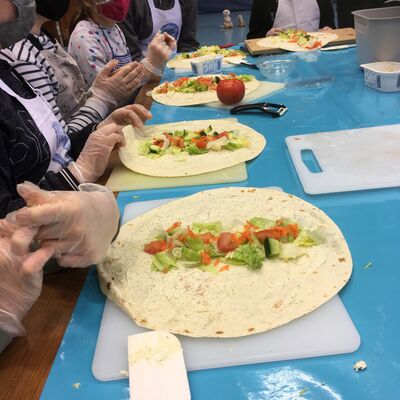 Bild vergr&ouml;&szlig;ern: Kinder_kochen_23