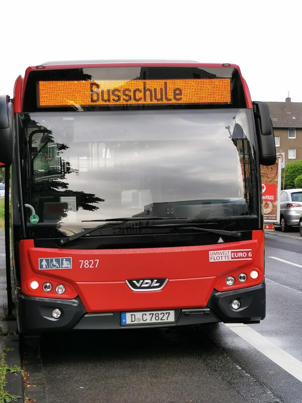 Bus der Busschule