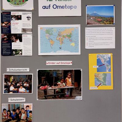 Bild vergr&ouml;&szlig;ern: Kinder sammeln für Ometepe