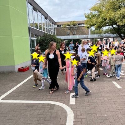 Bild vergr&ouml;&szlig;ern: 2025_EinschulungIMG_7236